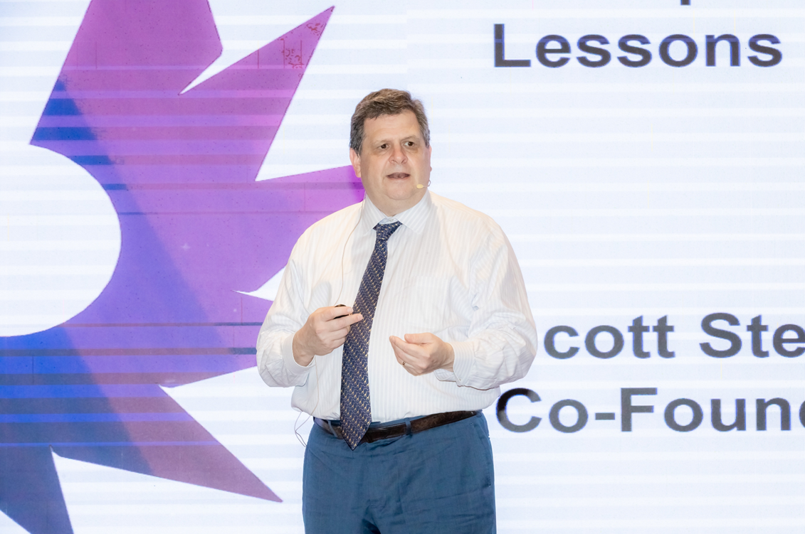 Professor Scott Stern